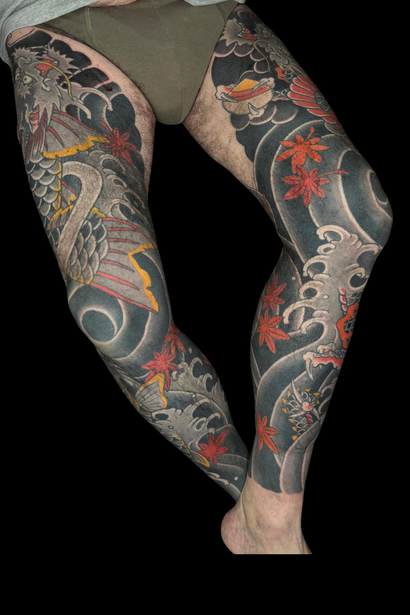 piernas leo tattoo japon